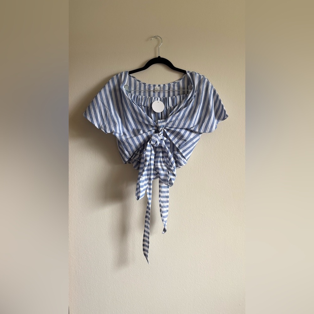 Blue & White Stripe Two Piece Set Wrap Top Ruffle Short Small